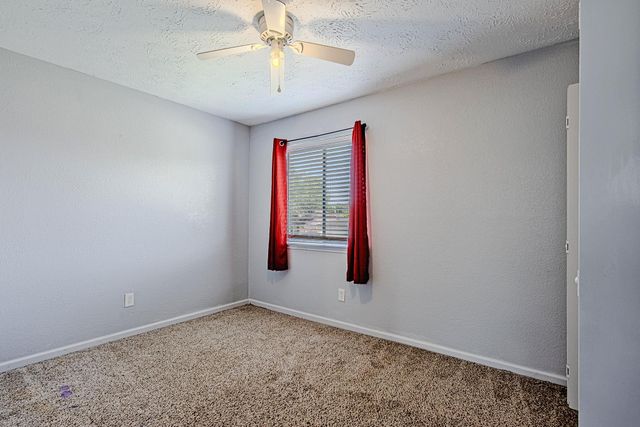 214 Brookdale Drive, League City, TX 77573