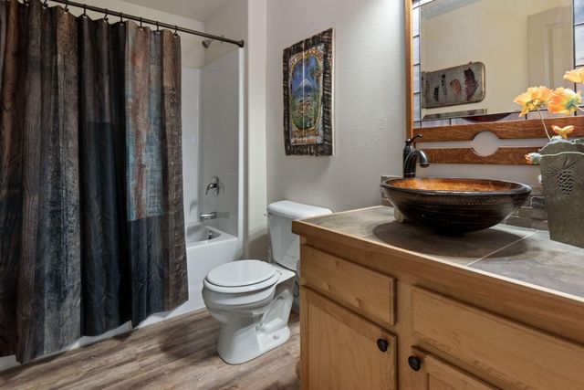 16121 Lava Drive, La Pine, OR 97739