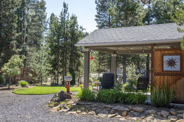 16121 Lava Drive, La Pine, OR 97739