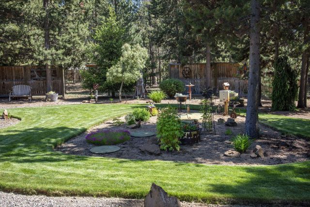 16121 Lava Drive, La Pine, OR 97739