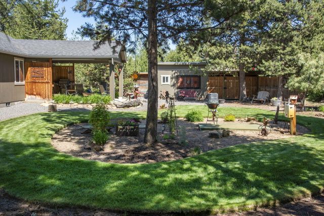 16121 Lava Drive, La Pine, OR 97739