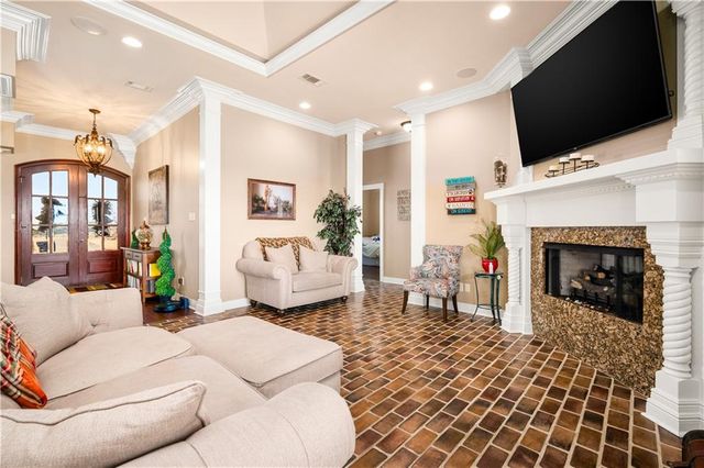 204 SAINT ANDREWS Drive, Alexandria, LA 71303