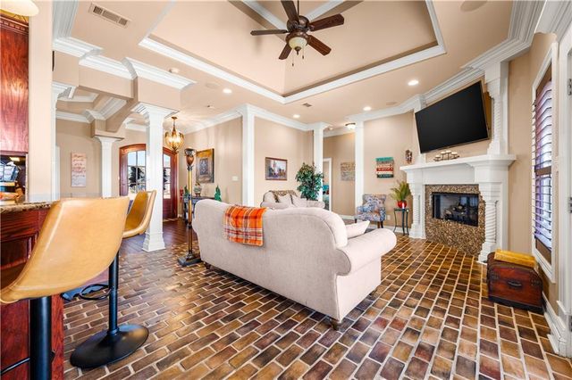 204 SAINT ANDREWS Drive, Alexandria, LA 71303