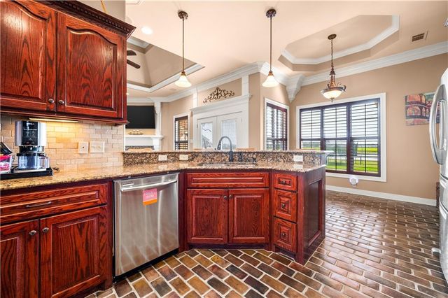 204 SAINT ANDREWS Drive, Alexandria, LA 71303