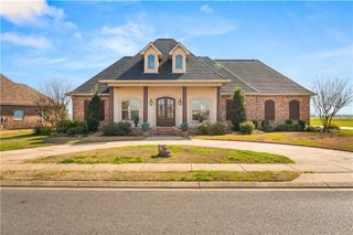 204 SAINT ANDREWS Drive, Alexandria, LA 71303
