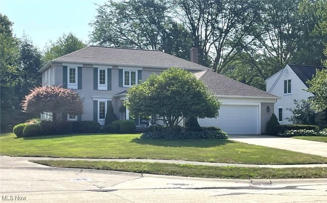 3733 River Lane, Rocky River, OH 44116