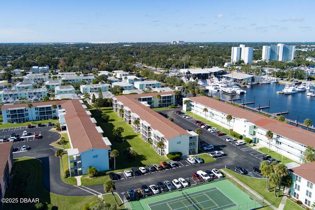 719 S Beach St Apt 316B, Daytona Beach, FL 32114