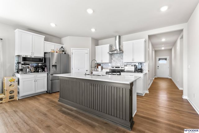 9007 Alexandra Road, Bellevue, NE 68157