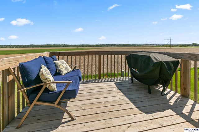 9007 Alexandra Road, Bellevue, NE 68157