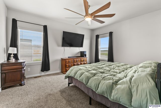 9007 Alexandra Road, Bellevue, NE 68157