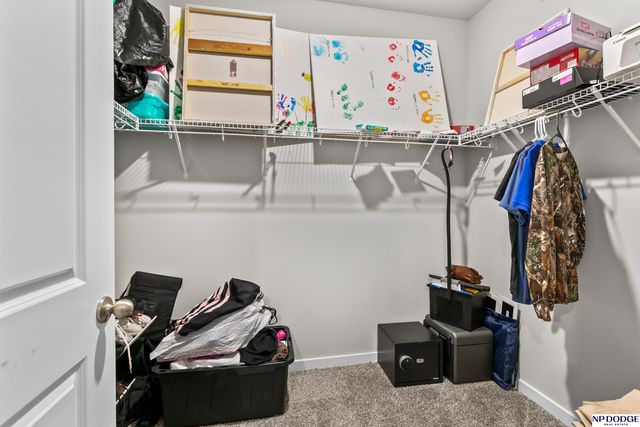 9007 Alexandra Road, Bellevue, NE 68157