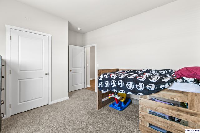 9007 Alexandra Road, Bellevue, NE 68157
