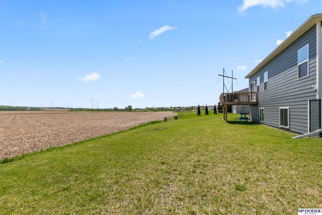 9007 Alexandra Road, Bellevue, NE 68157
