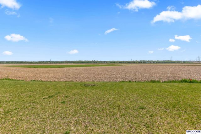 9007 Alexandra Road, Bellevue, NE 68157