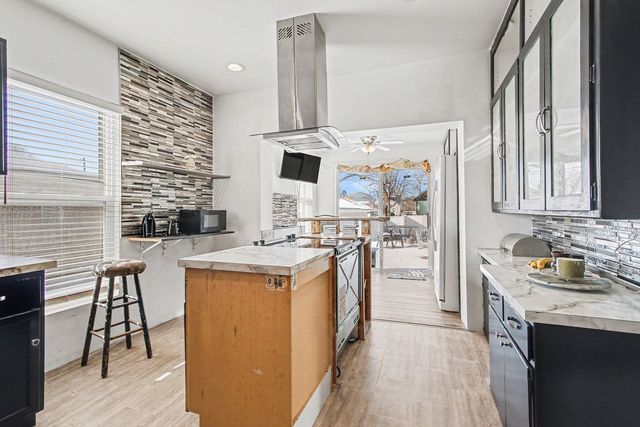 15524 Ashland Avenue, Harvey, IL 60426