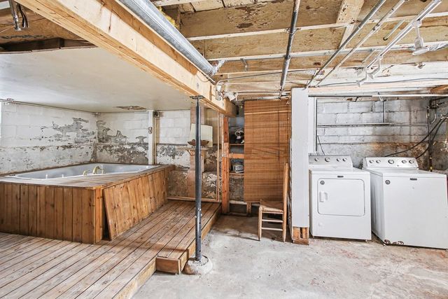 15524 Ashland Avenue, Harvey, IL 60426