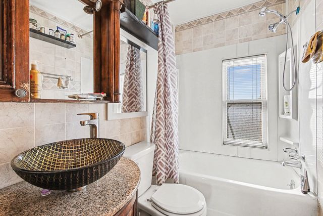 15524 Ashland Avenue, Harvey, IL 60426