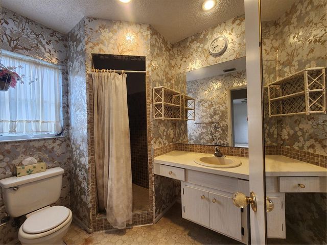 848 PONDEROSA PINE LANE, Sarasota, FL 34243