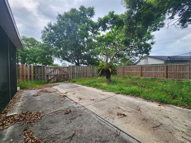 848 PONDEROSA PINE LANE, Sarasota, FL 34243