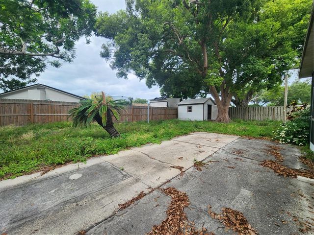 848 PONDEROSA PINE LANE, Sarasota, FL 34243