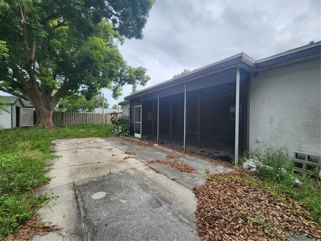 848 PONDEROSA PINE LANE, Sarasota, FL 34243