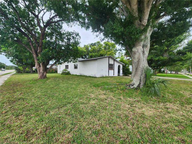 848 PONDEROSA PINE LANE, Sarasota, FL 34243