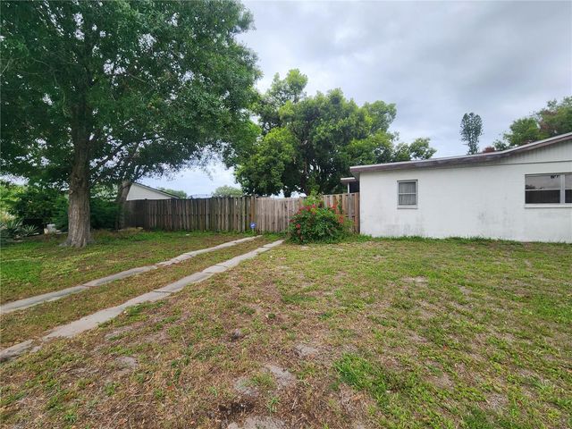 848 PONDEROSA PINE LANE, Sarasota, FL 34243