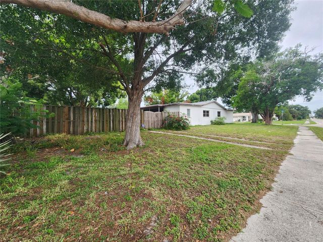 848 PONDEROSA PINE LANE, Sarasota, FL 34243