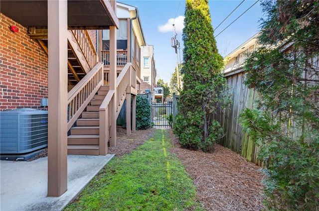 1311 Lullwater Park Circle, Atlanta, GA 30306