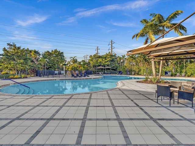 2680 NW 84TH Way, Cooper City, FL 33024