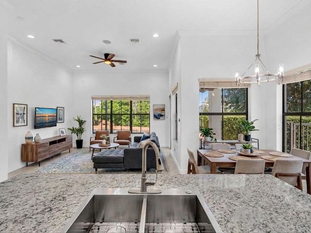 2680 NW 84TH Way, Cooper City, FL 33024