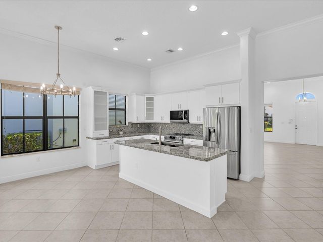 2680 NW 84TH Way, Cooper City, FL 33024