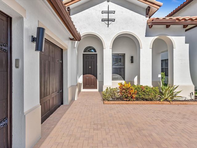 2680 NW 84TH Way, Cooper City, FL 33024