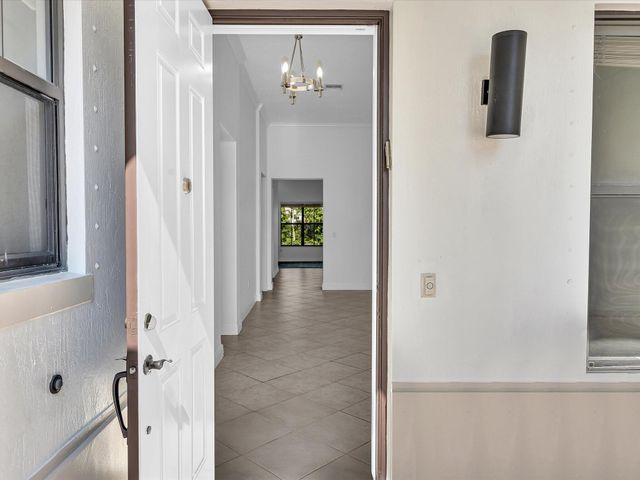 2680 NW 84TH Way, Cooper City, FL 33024