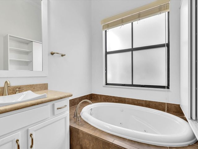 2680 NW 84TH Way, Cooper City, FL 33024
