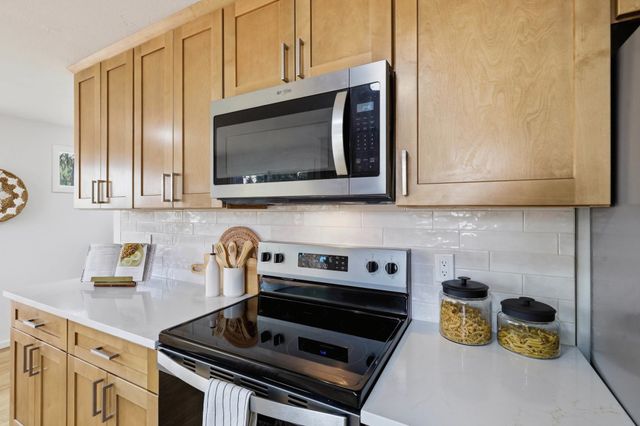 304 E Columbia Ave, Spokane, WA 99208