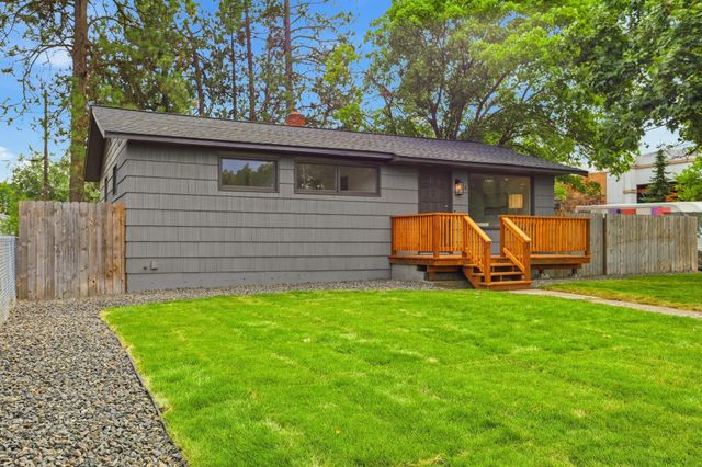 304 E Columbia Ave, Spokane, WA 99208