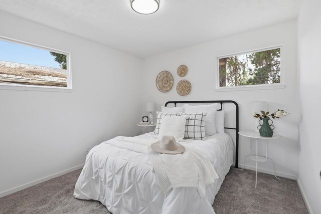 304 E Columbia Ave, Spokane, WA 99208