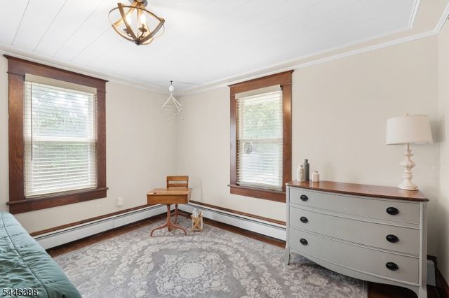 4 Musconetcong Ave, Stanhope Boro, NJ 07874