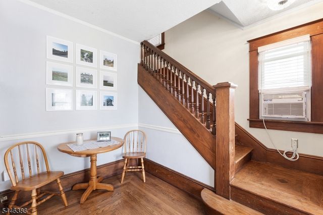 4 Musconetcong Ave, Stanhope Boro, NJ 07874