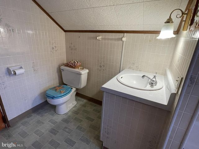72 PRESTON RD, Wernersville, PA 19565