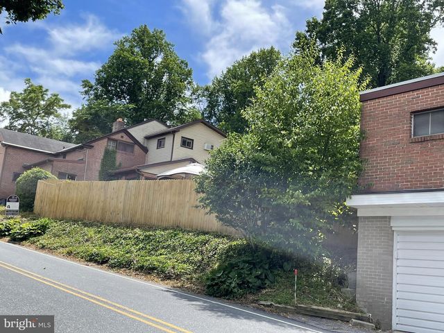 72 PRESTON RD, Wernersville, PA 19565