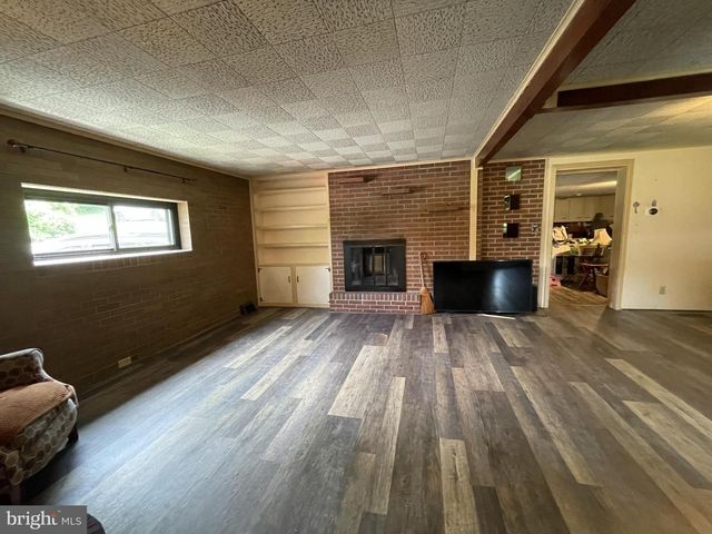 72 PRESTON RD, Wernersville, PA 19565