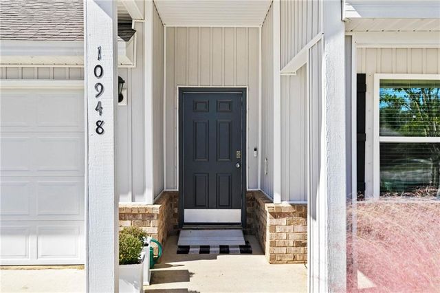 10948 War Emblem Avenue, Daphne, AL 36526