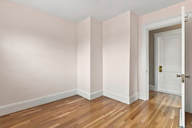 814 Lynnfield Street, Lynnfield, MA 01940
