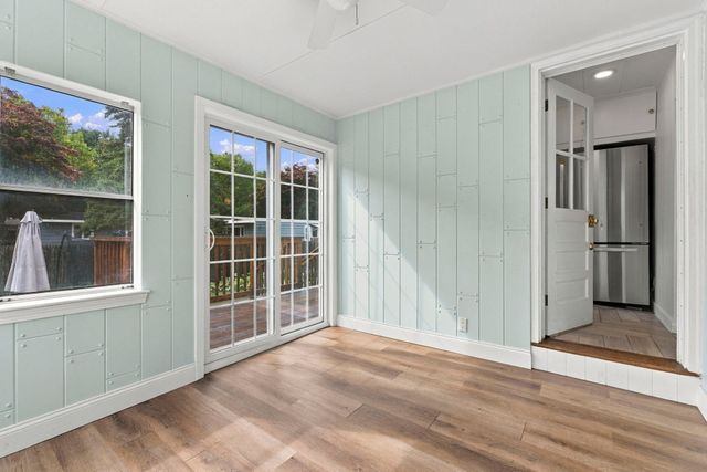 814 Lynnfield Street, Lynnfield, MA 01940