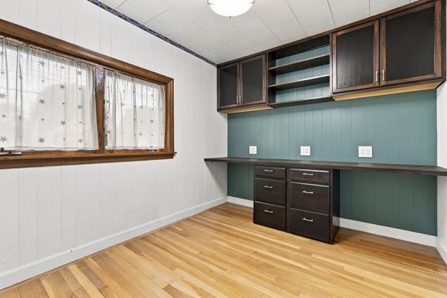 814 Lynnfield Street, Lynnfield, MA 01940