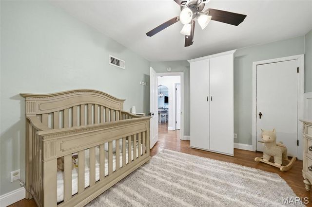 5701 Tholozan Avenue, St Louis, MO 63109