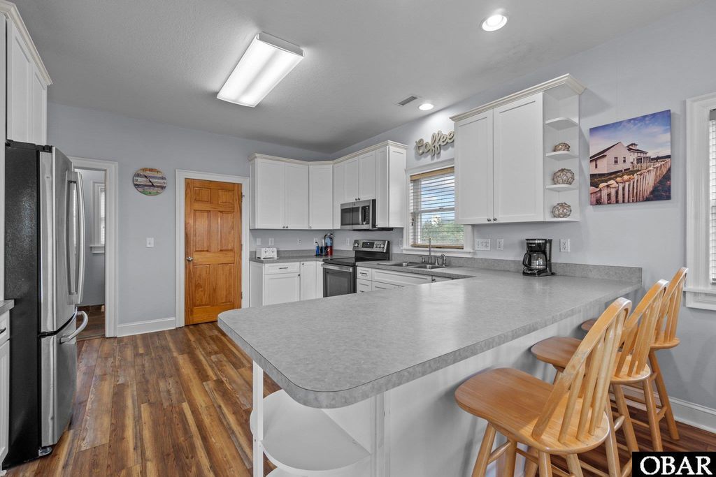 Image 9 of property listing at 41622 Starboard Drive Lot 1203, Avon, NC 27915