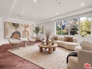 460 N Palm Drive 204, Beverly Hills, CA 90210